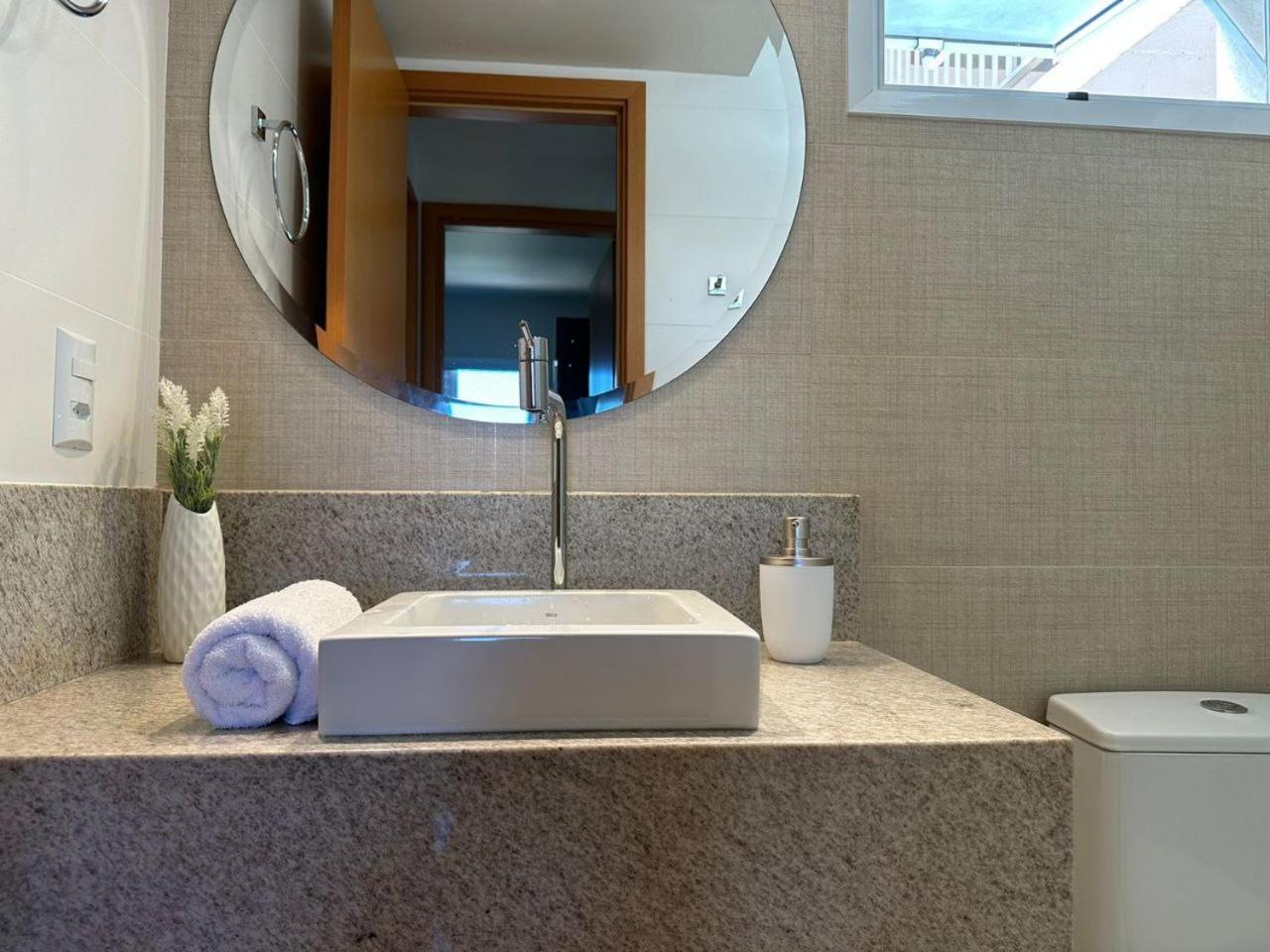 Apartamento Horizonte Azul, Vista Lago, Proximo Ao Shopping パルマス エクステリア 写真
